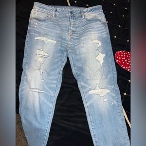 Men’s athletic fit american eagle jeans. Size 36x30.